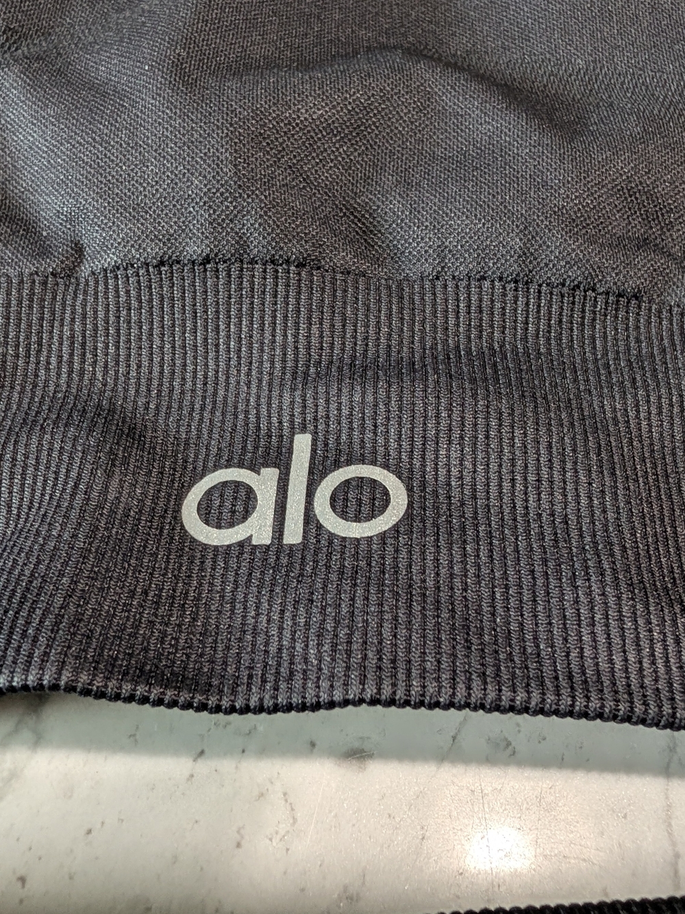 Alo High-Waist Black Short Bra Set Size Large - Picture 5 of 8